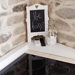 La Maison Del Borgo Apartment *